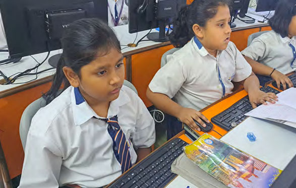 Science and computer labs - CBSE school in Gorakhpur